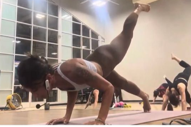 Michelle Trabelsi_Power Yoga_edited.png