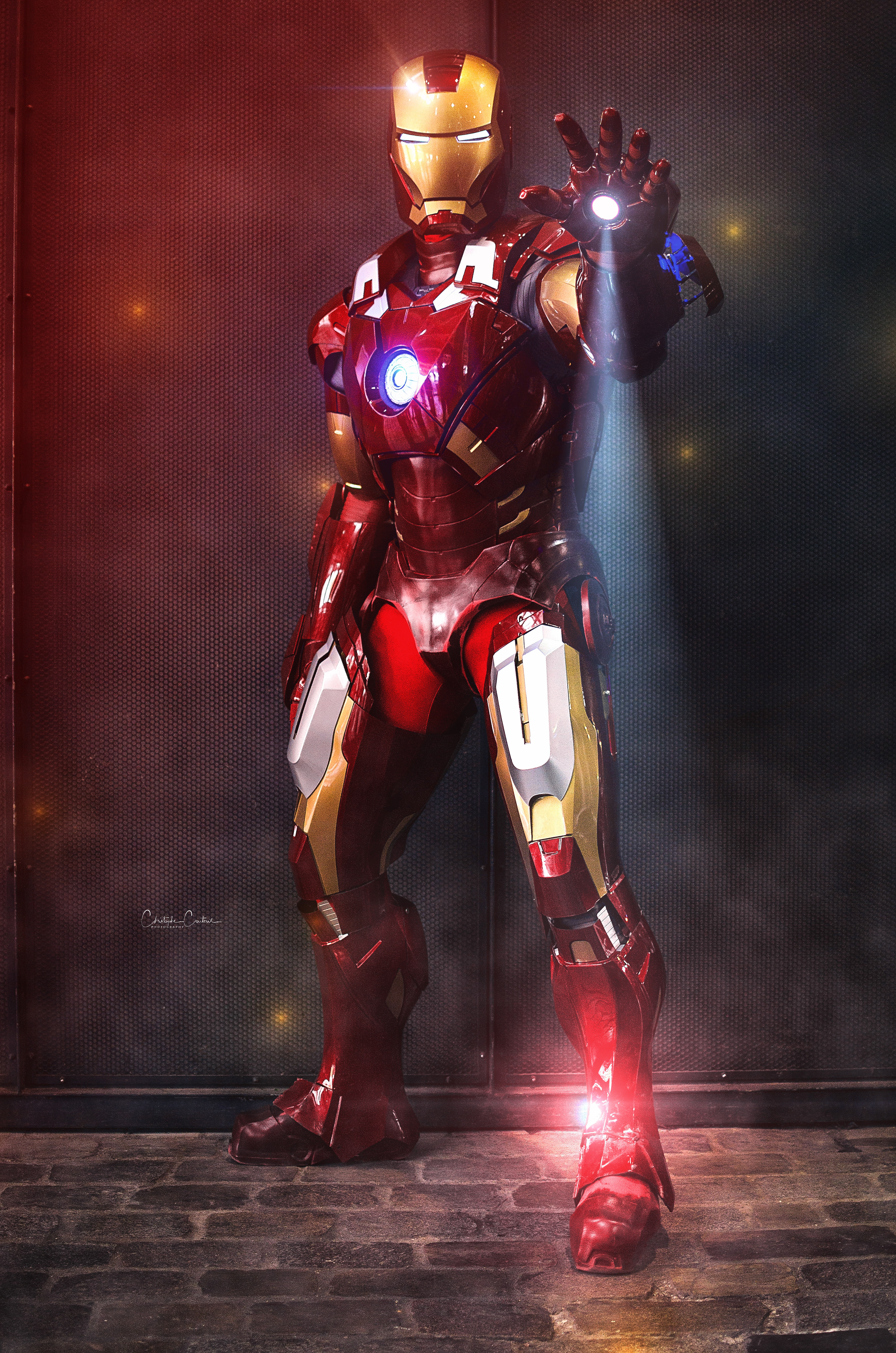 IRON MAN