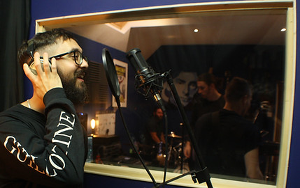Dorz from Blackbird in the vocal room40.JPG