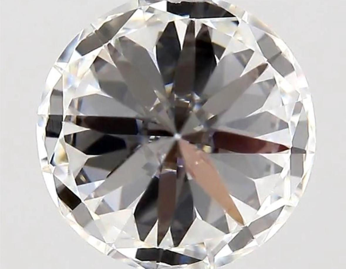 Diamant naturel rond brillant entre  0.70 - 0,89 cts (certificat GIA)