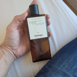 Que vaut le gel nettoyant exfoliant de Typology ? Mon avis