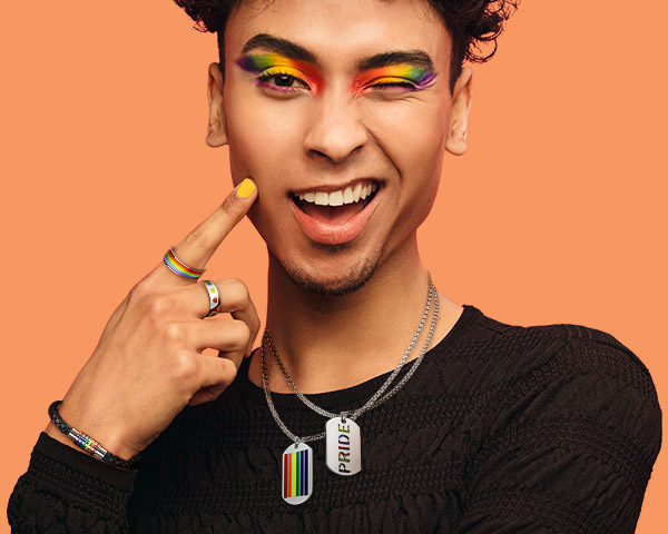 Produit disponible sur hommebijoux.com