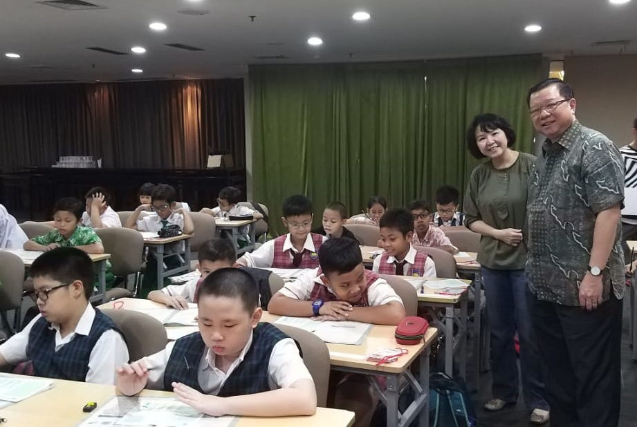 50 Tahun Dexa Group Melalui Dharma Dexa Cetak Saintis Generasi Muda Indonesia