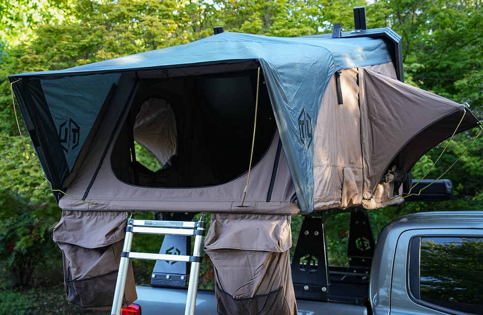 Miniatura: vista frontal de la carpa de techo para autos