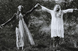 Hippie Chicks