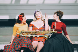 The Dulcettes and Lottie B Sax