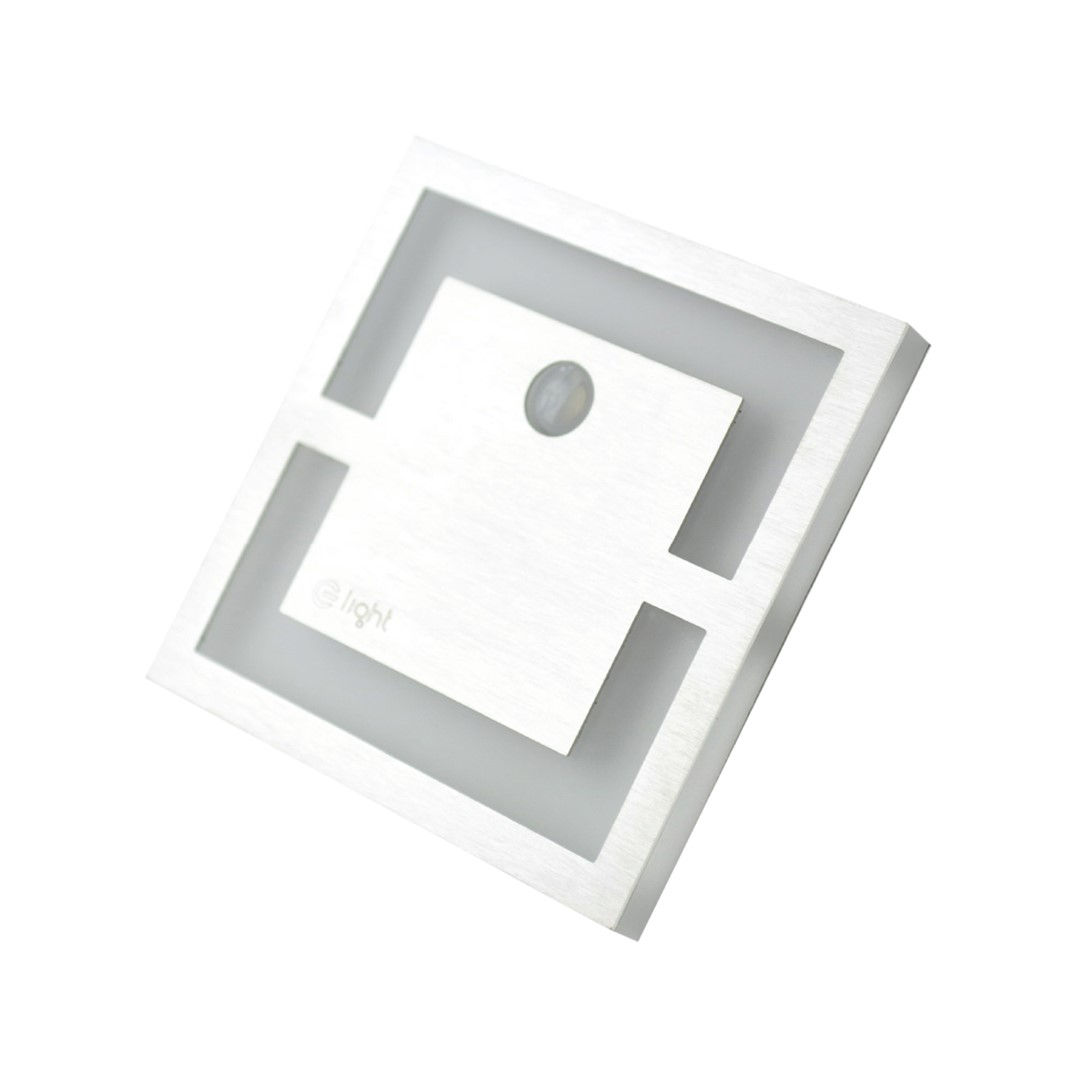 QUADRO Warm Color 3000K 12V med bevægelsessensor
