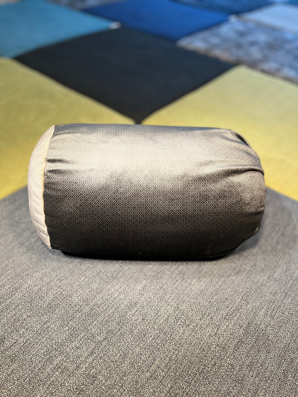 Thumbnail: Lotus Cushion