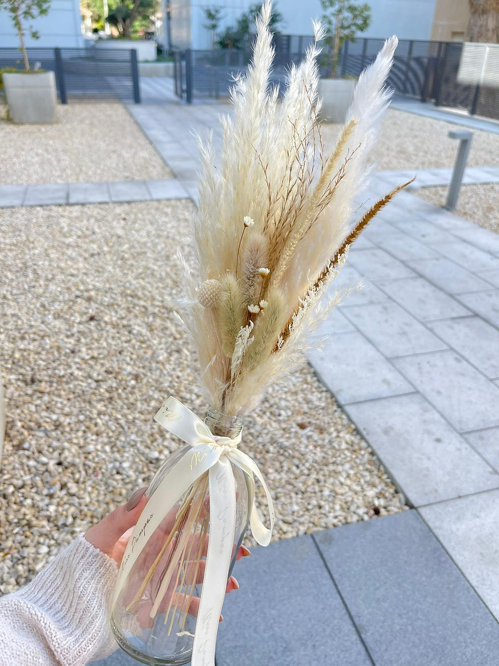 תמונה ממוזערת: בקבוק שקוף עם זרון