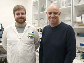 Colon Targeting by Lipid Nanoparticles as a Platform for mRNA Therapeutics