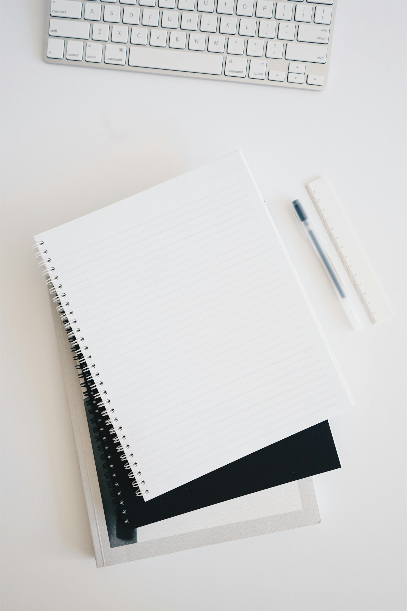 Why People Quit Gratitude Journaling, and How a Text Prompt Helps