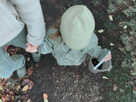 Warum Eltern-Kind-Naturspielgruppen so wertvoll sind