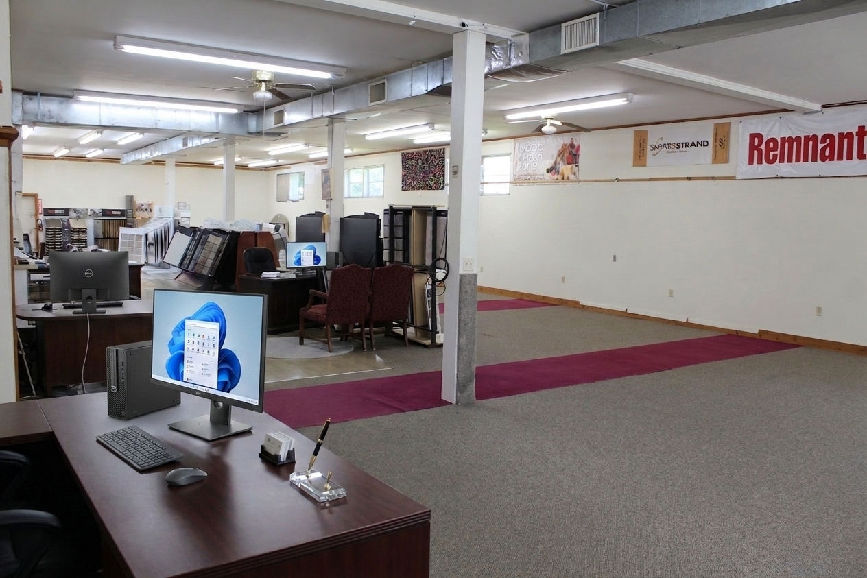 Commercial Building For Sale - photo 2