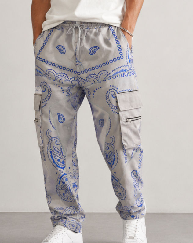Man wearing Gray Trend Printed Loose- Fit Cargo Pants