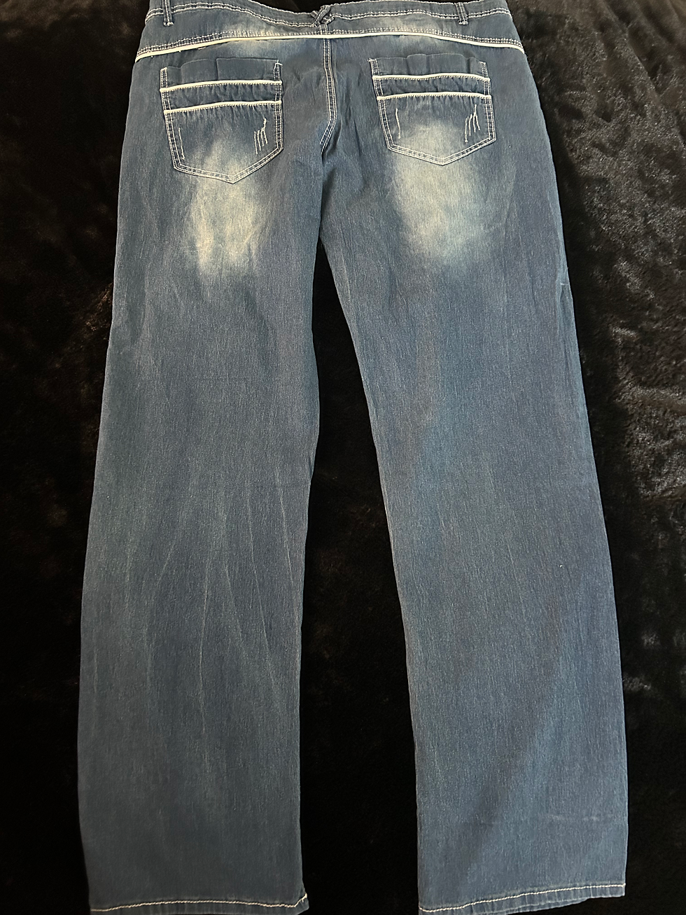 Thumbnail: back image of style c faded denim jeans with tye dye design