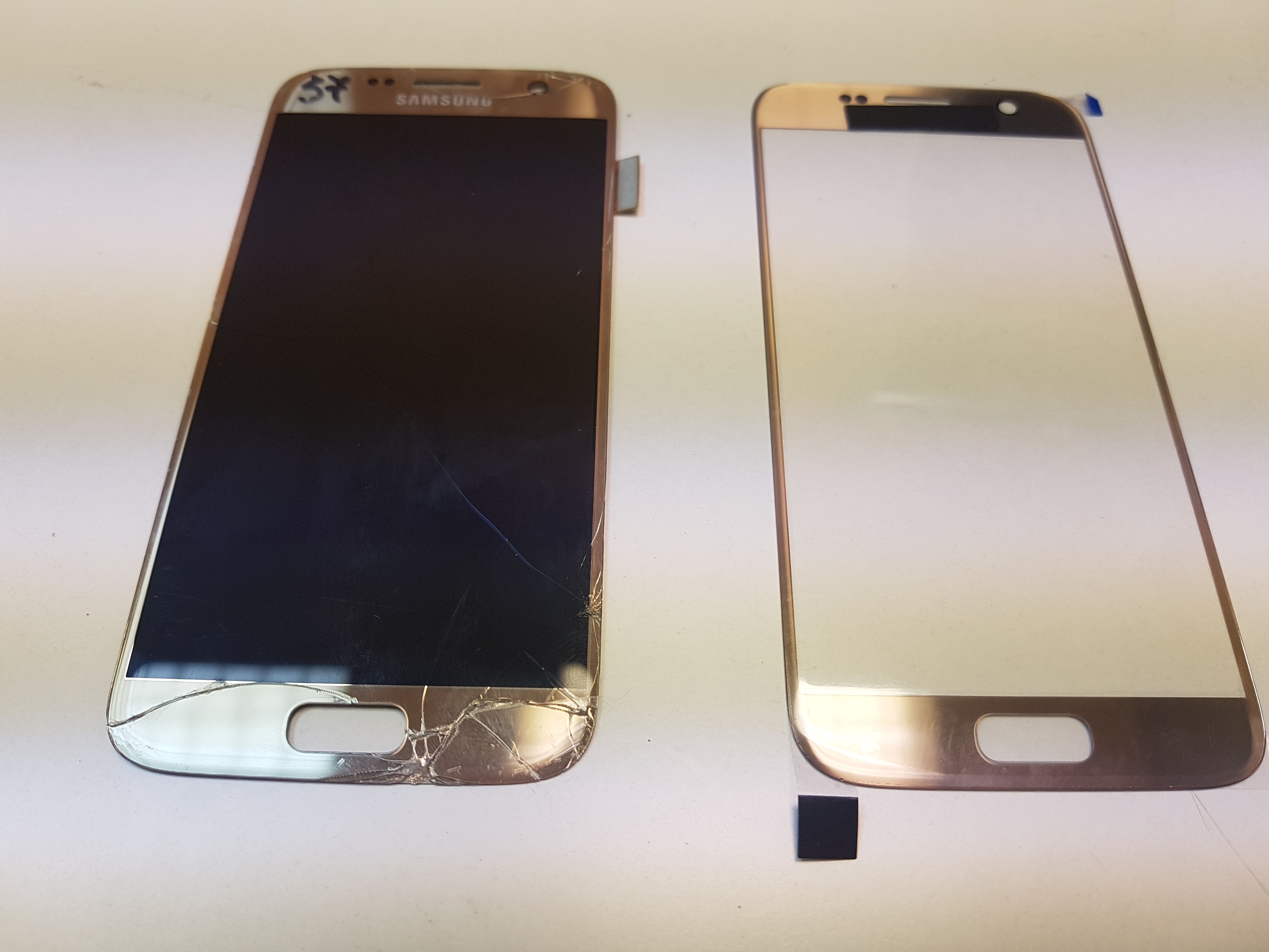 GALAXY s7 ready for glass repair.jpg