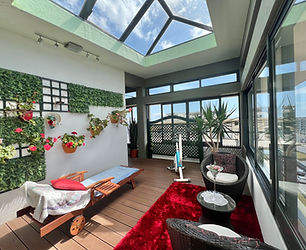 Spacious and Esquisite Apartment in P Delgada