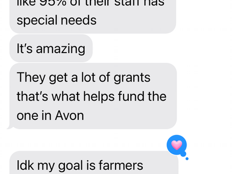 series of text messages between Hang and Stephanie