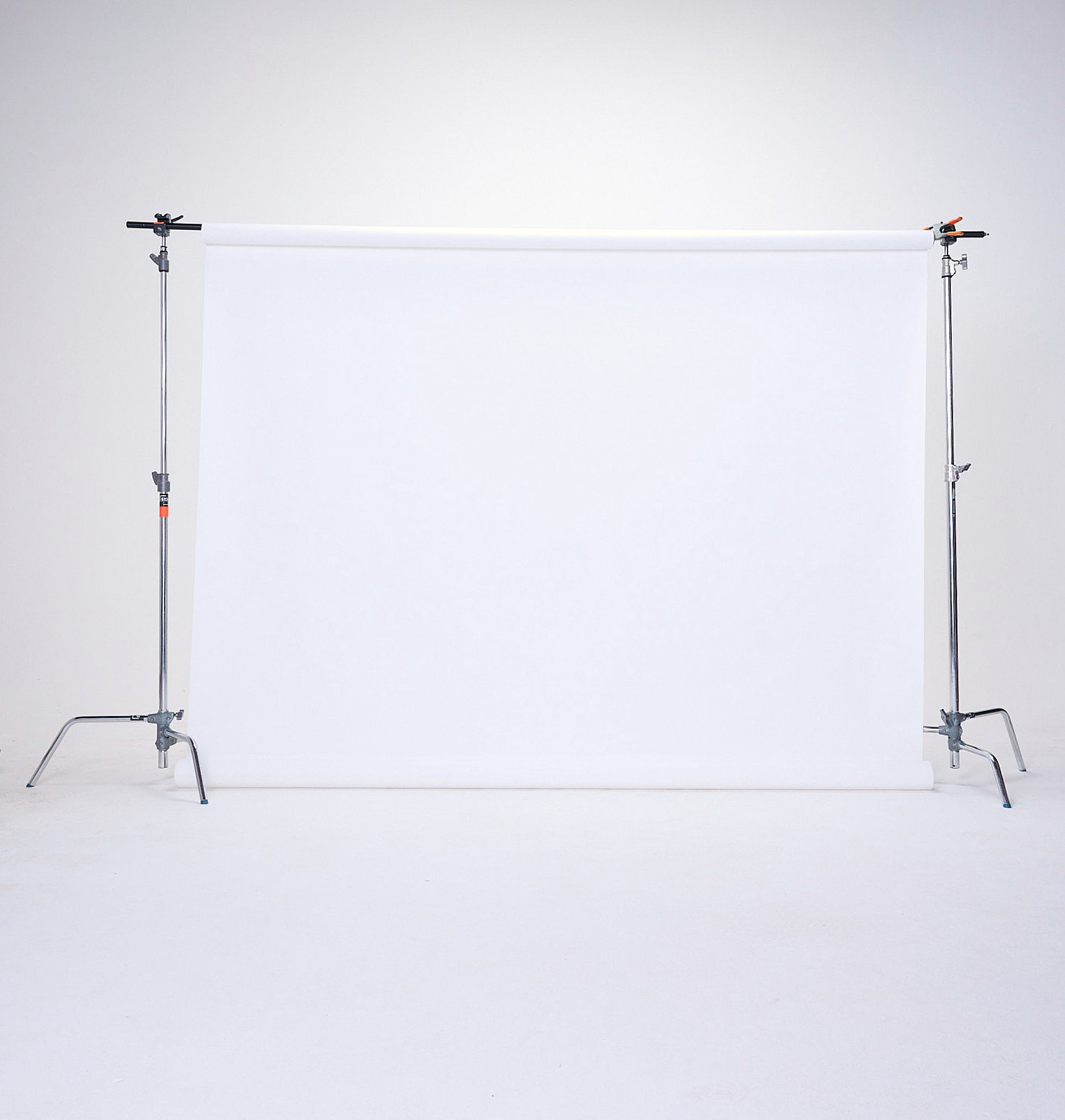 FUNDO DE PAPEL BRANCO 2,70