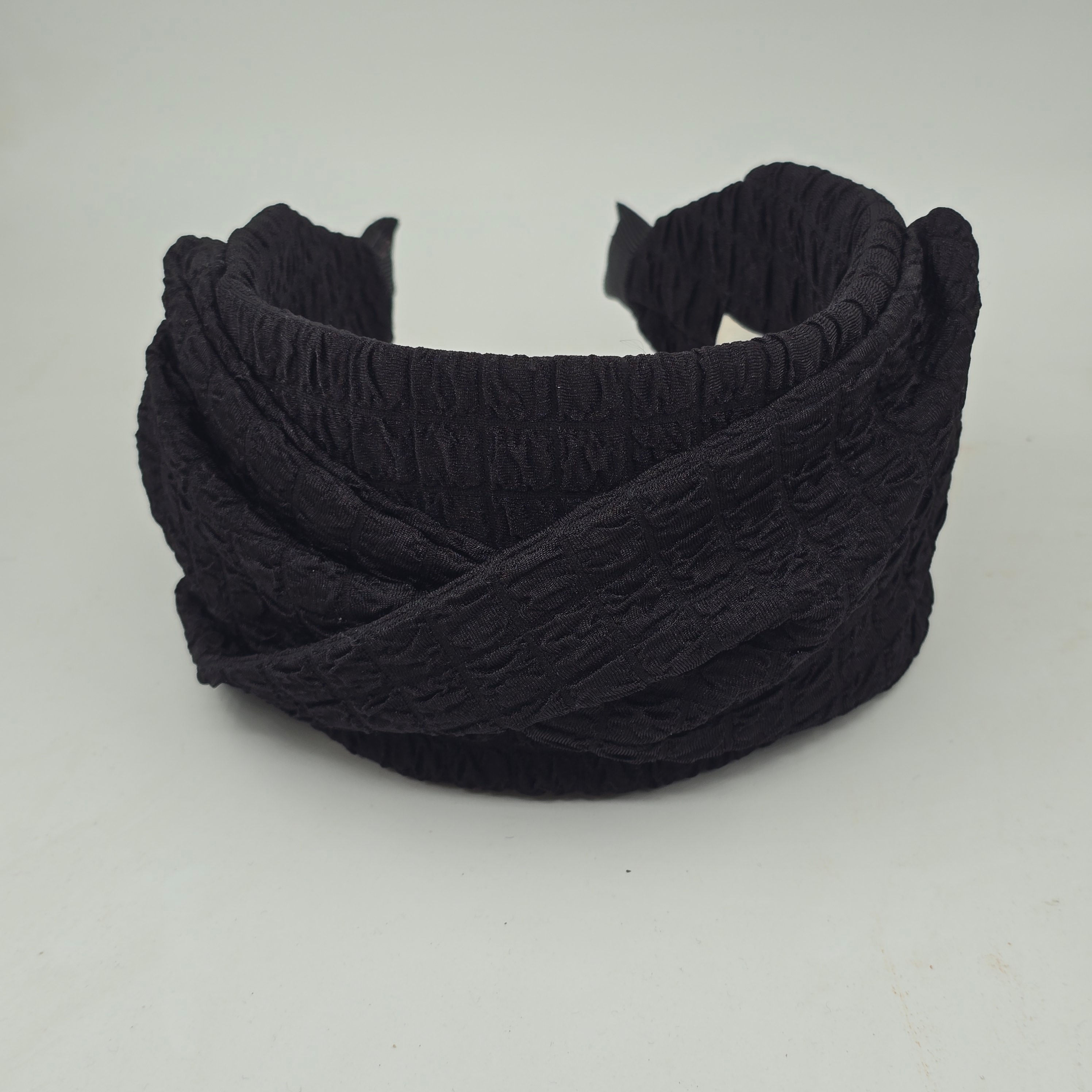 קשת אסתר שחור