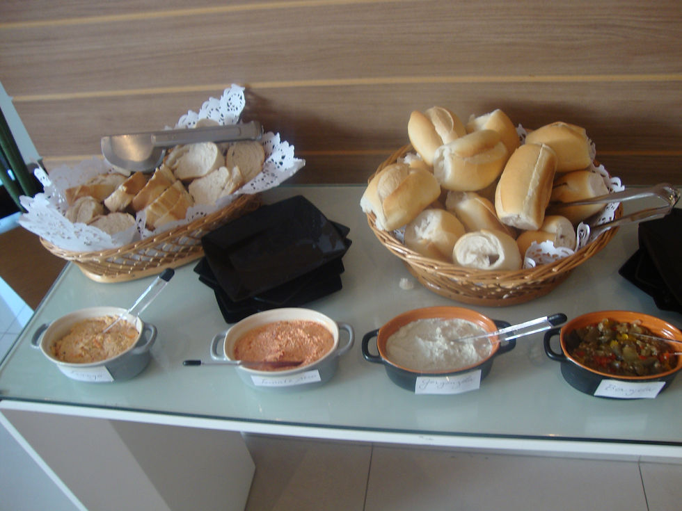 MESA PÃES E MOUSSELINES