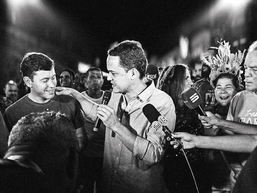 ANÁLISE: Carnaval, imagens e poder: o ensaio antecipado da disputa de 2026 no Espírito Santo.