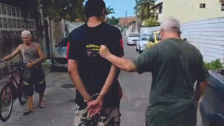 Ataque cruel: homem é incendiado enquanto dormia e suspeito é preso horas depois no ES.