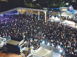 Multidão lota primeira noite da Festa de Maio e anúncio de Gino & Geno leva público ao delírio em São José do Calçado.