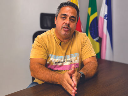 “Vamos cortar gastos”: decreto do prefeito de Mimoso do Sul levanta dúvidas sobre a realização do festival em São Pedro.