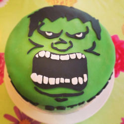 Hulk Classic Cake