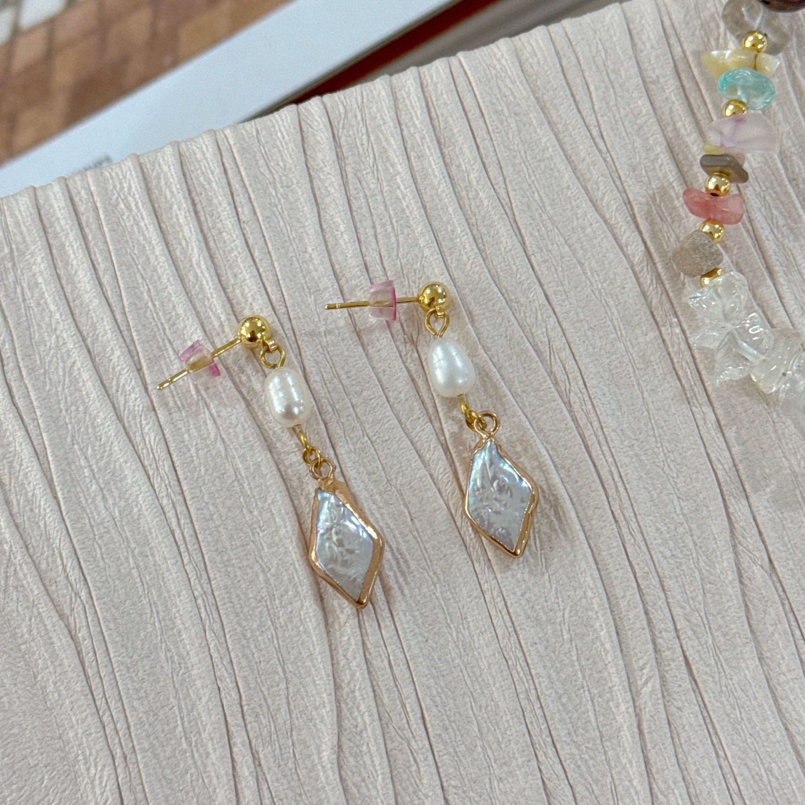 Sangon | Dewdrop Pearl Earrings