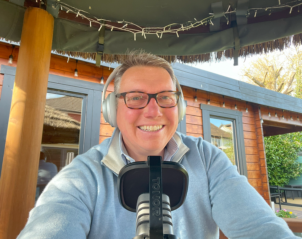 Louis Fernandes, founder, Magnitude 10 Associates, recording an episode of the What's Broken in GTM and How To Fix It podcast