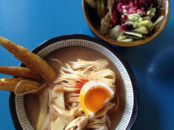 [ㄧ蘭拉麵。假日懶人料理]