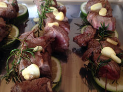 [私廚貳｜肉食。迷迭香豪邁牛小排]