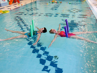 Aqua aerobik v Juklíku: Elixír energie a relaxace v jednom