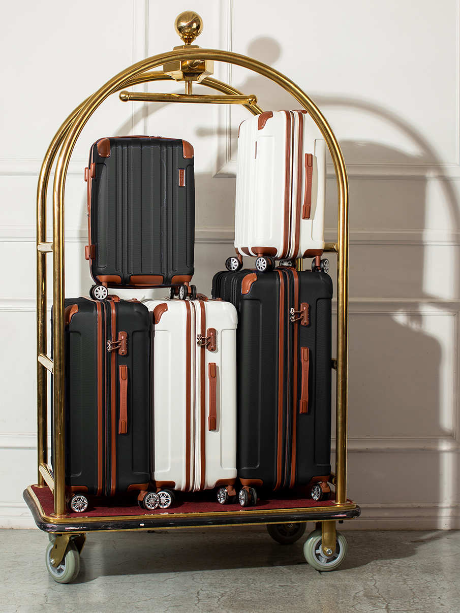 gabbiano luggage price