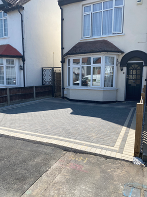 Front driveway block paving Southend