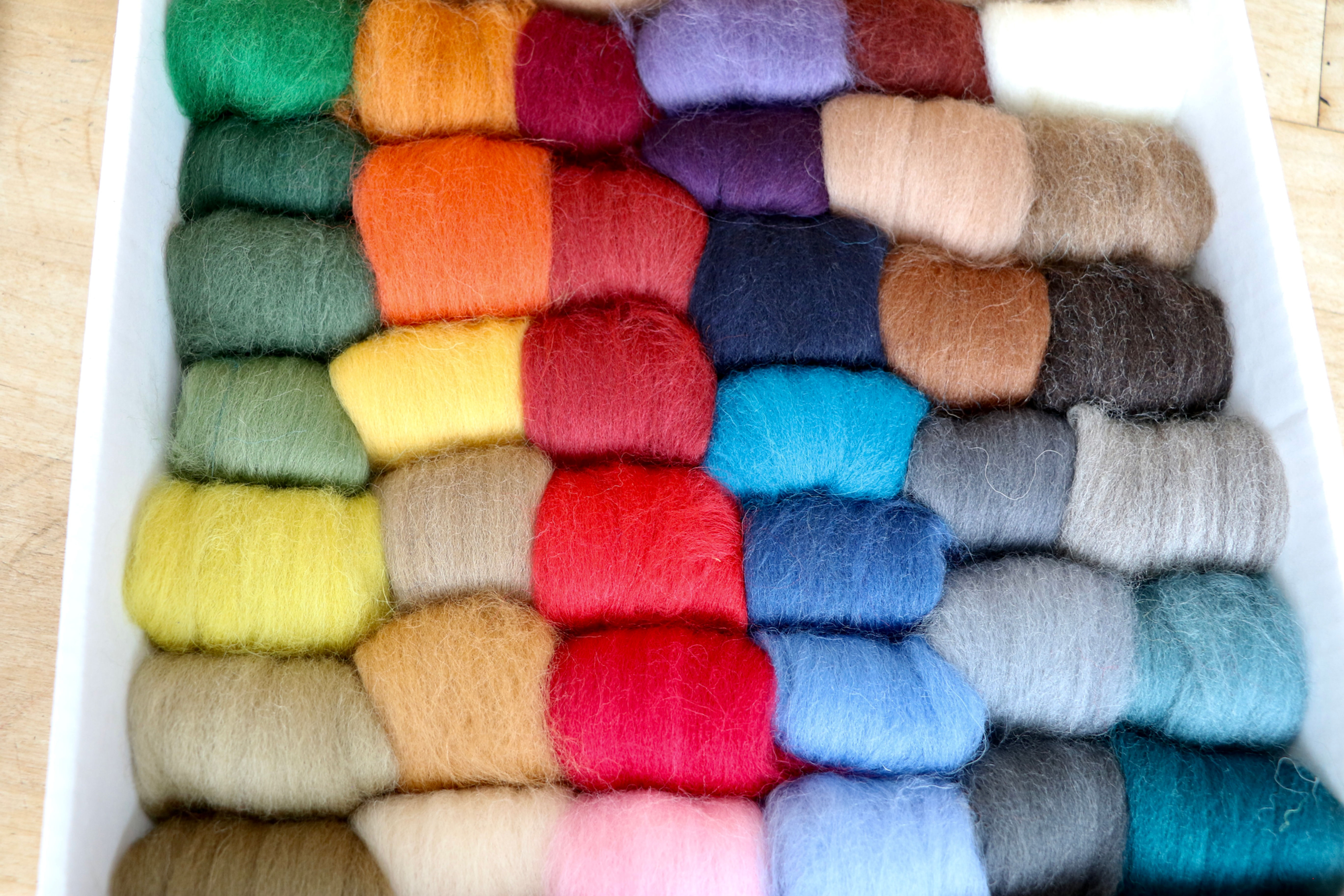 Shetland Wool Painting Box