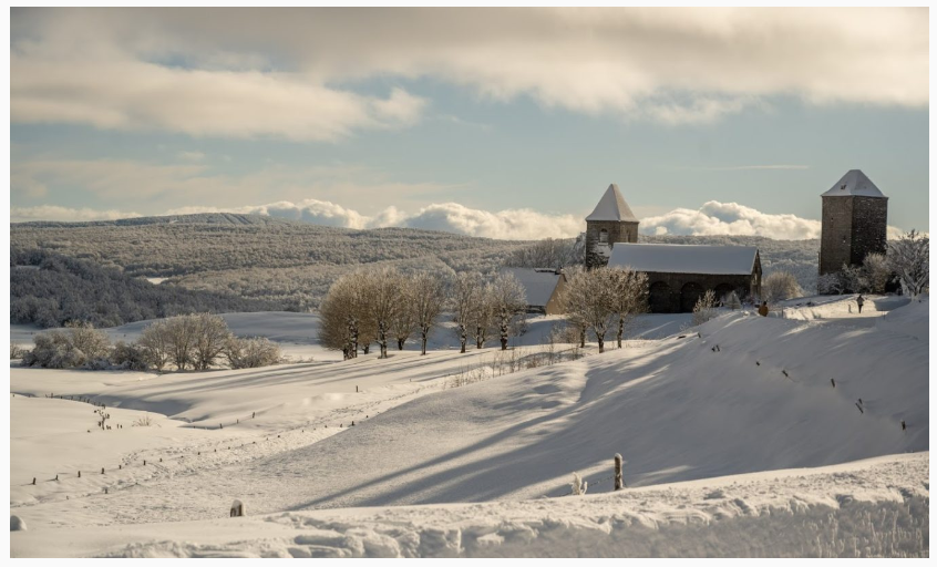 village d'Aubrac en limite aveyronnaise 1350 m d'altitude