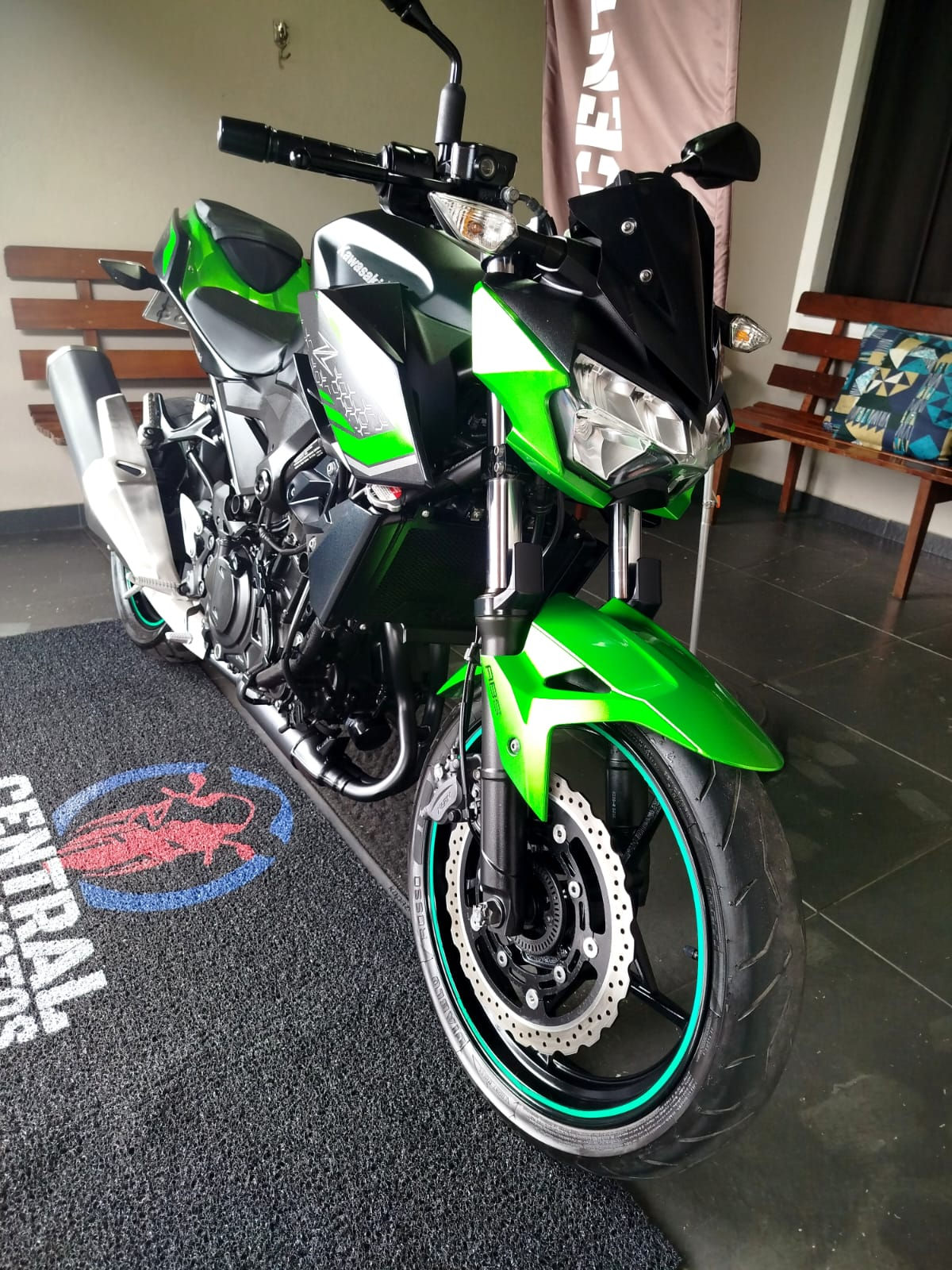 Z400 2021 VERDE ABS