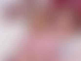 Denuncian ambulancias con imagen de senadora y placas foráneas