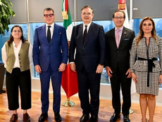 Toyota anuncia inversión de 1,450 mdd en sus plantas de BC y Guanajuato