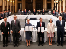 Sheinbaum renueva acuerdo para mantener precios de la canasta básica
