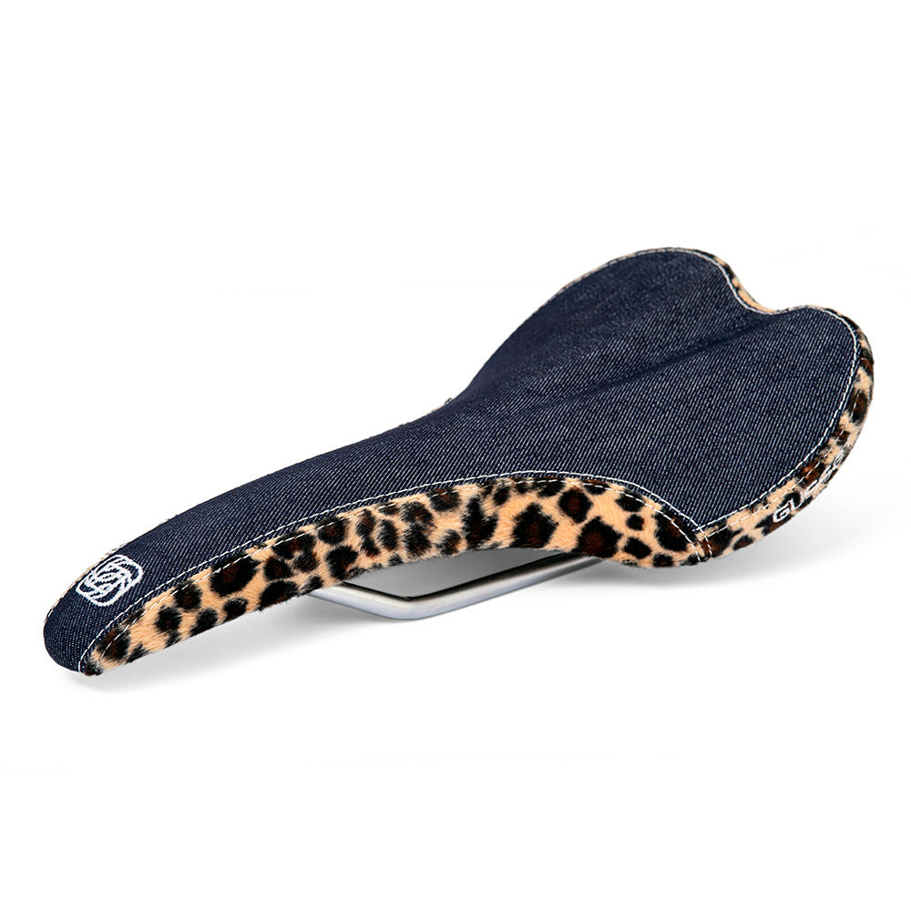Gusset Leopard Saddle