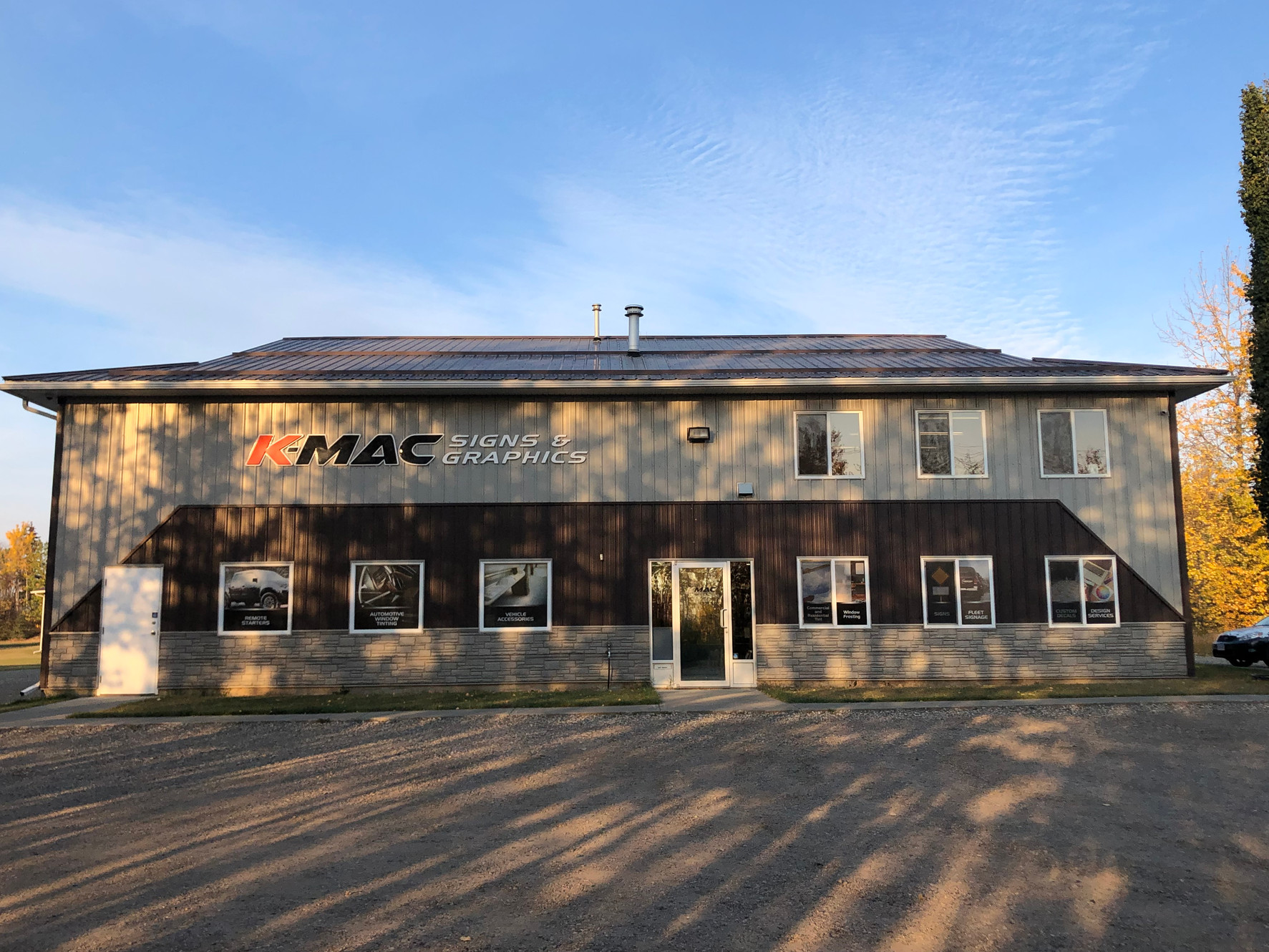 K-Mac Signs & Graphics | Signs, Decals & Auto Accessories | 8585 Old ...