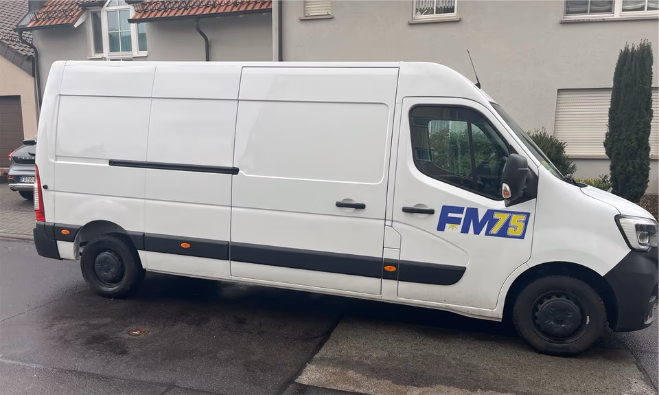 Transporter von der Seite