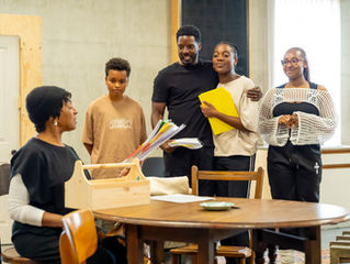 NEWS - FIRST LOOK REHEARSAL ROOM IMAGES RELEASED FOR EXCITING NEW PRODUCTION OF A RAISIN IN THE SUN AT LEEDS PLAYHOUSE