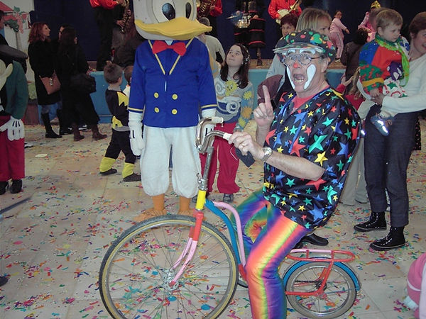 CLOWN VELO luc.JPG