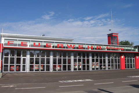 schneider-industrial-folding-doors-aluminum-al603f-thermo-fire-station-attnang