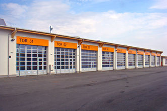 schneider-road-administration-folding-doors-al602f-sectional-doors-dsta40